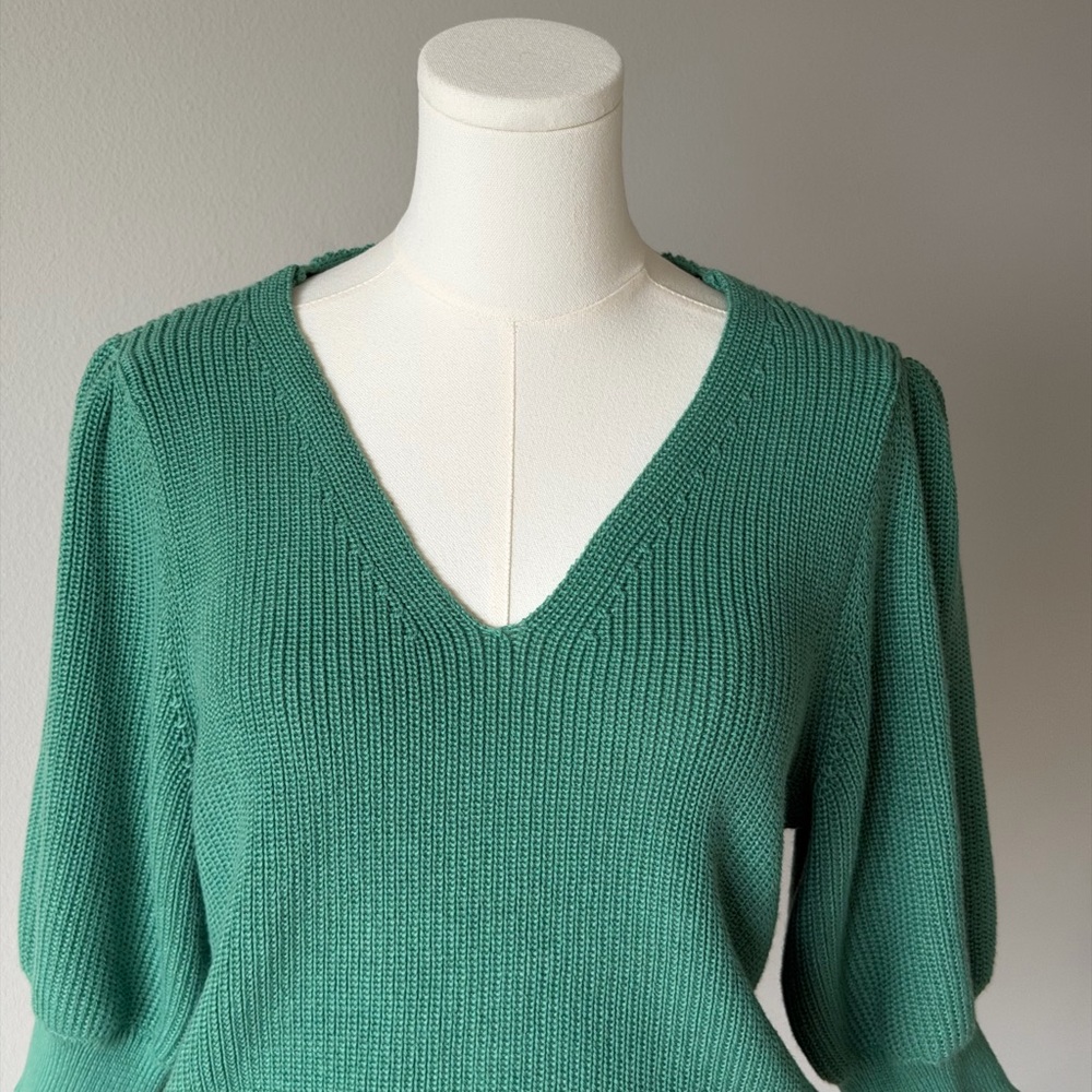 Gentle Fawn Phoebe Spring Green Feminine Soft V-Neck Sweater - Picture 2 of 11